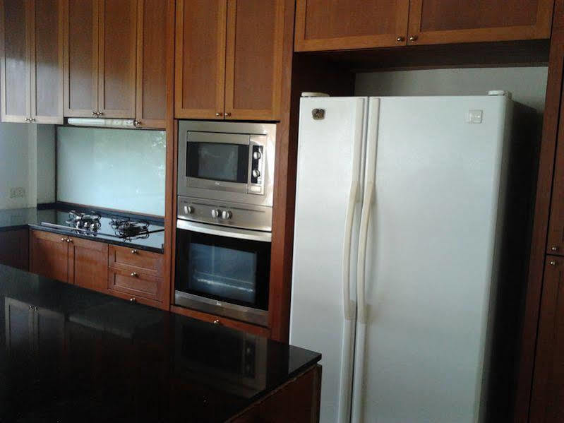 Apartemen Baan Somprasong Condominium Pattaya
